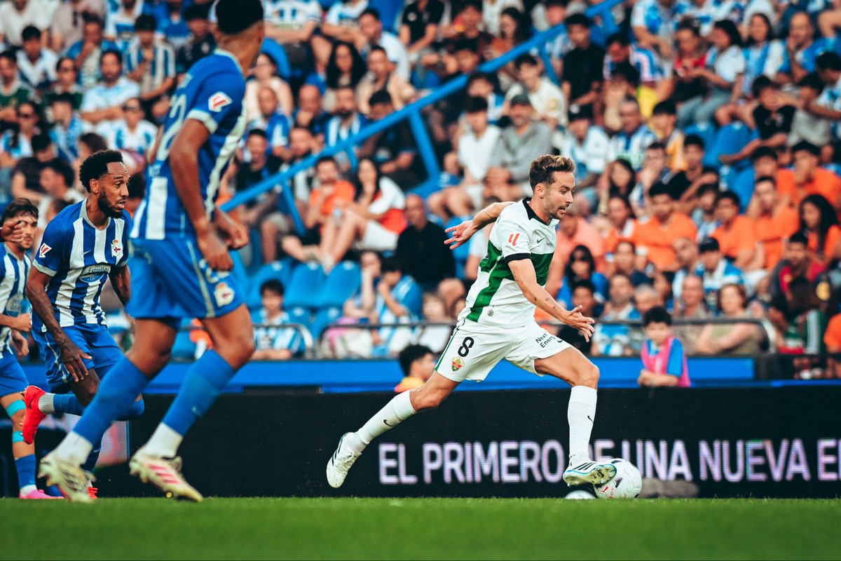 AguadoMarc's tweet photo. Queríamos empezar la temporada con victoria pero no pudo ser.
Con muchas ganas de que llegue el domingo para volver a vernos en el Martínez Valero, franjiverdes. 💚🌴 @elchecf https://t.co/OHB8EG4P4I