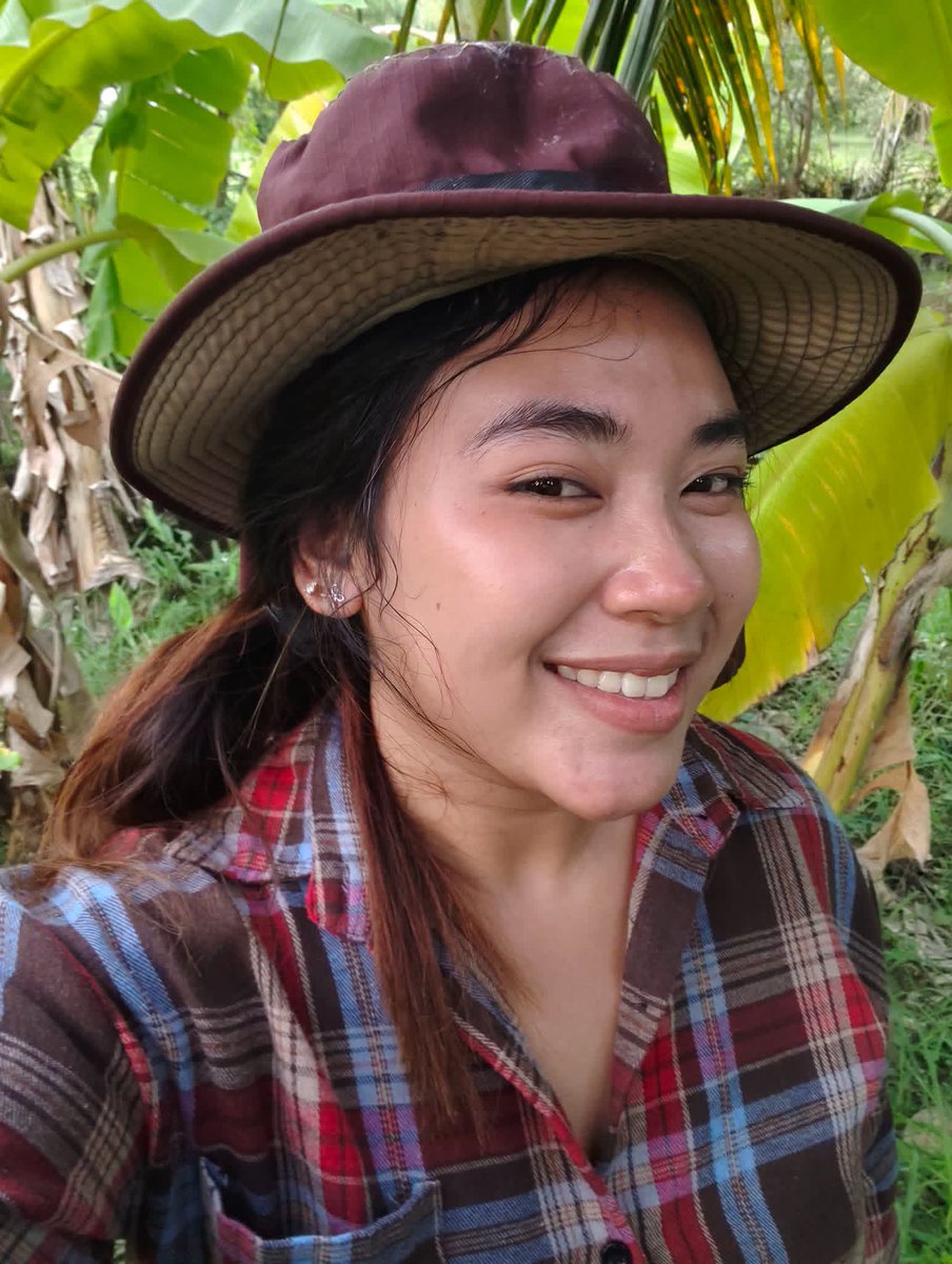 elkwz's tweet photo. สาวชาวสวน ชอบ ผู้ชายรุ่นใหญ่ 50 วัยกำลังดี https://t.co/7QgXD7tzEe