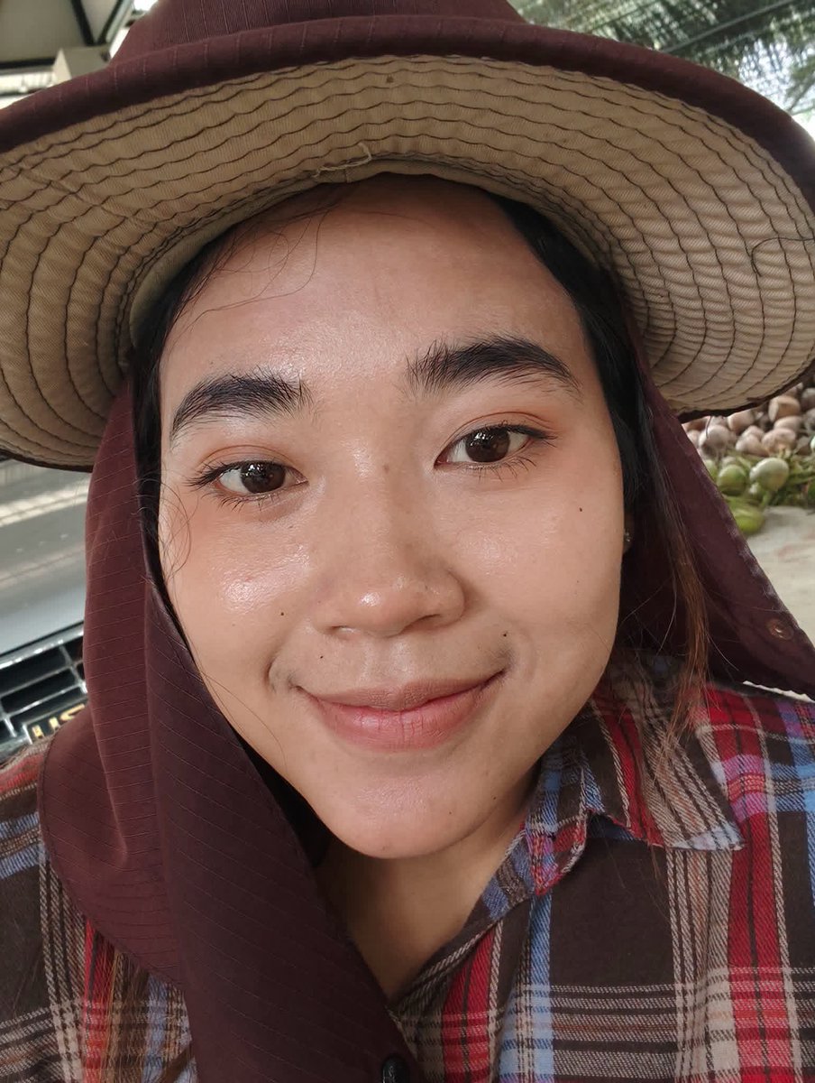 elkwz's tweet photo. สาวชาวสวน ชอบ ผู้ชายรุ่นใหญ่ 50 วัยกำลังดี https://t.co/7QgXD7tzEe