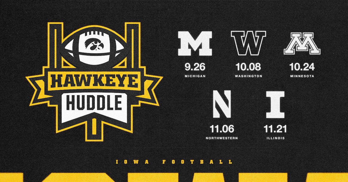 TheIowaHawkeyes's tweet photo. Huddle up, Hawkeyes. 🙌 

We’re hitting the road → https://t.co/e1zzvzW3j6 https://t.co/vx51FSFBmh