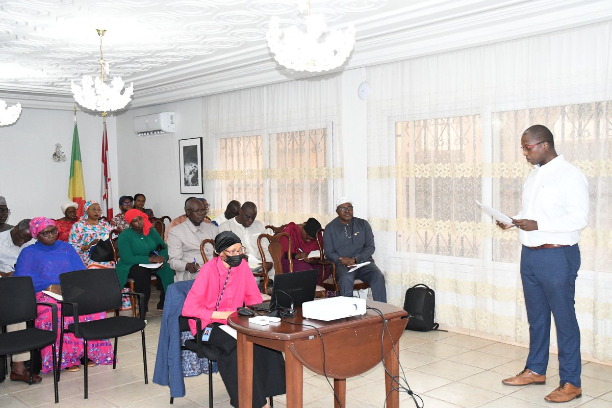 CanEmbMali's tweet photo. The Embassy of Canada in Mali brought together its partners to strengthen dialogue, coordination, and the sharing of best practices. Discussions focused on new measures affecting NGO operations and on ensuring the continuity of services for vulnerable populations. #Partnership https://t.co/vEUvVj4iWh