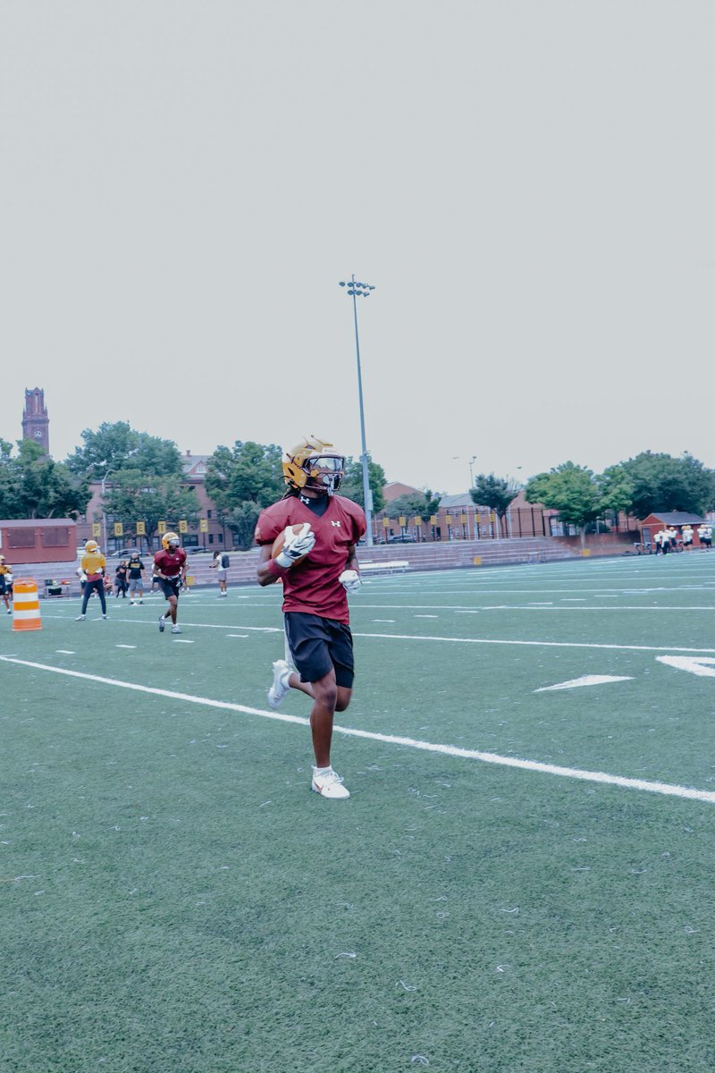 theewillmc's tweet photo. Life progresses within a blink of an eye. adaption is a must! #classof27 #respectthegame #evolve https://t.co/EH2NuXLnC3
