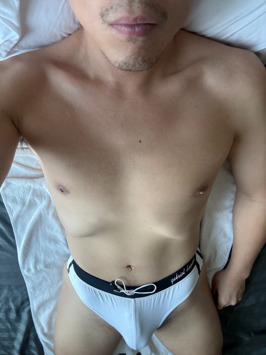 MuscleBearTH's tweet photo. ชอบกันไหมครับ มือสองโดยพี่หมีเอง 🐻 #พี่หมีไบรุกรีวิวกางเกงใน 🩲 สนใจทัก DM พี่หมีได้เลยครับ 🍌 เริ่มต้นตัวละ 499 บาท รวมค่าส่งฟรีทั่วประเทศ 💰 https://t.co/B8KgBQPNXW