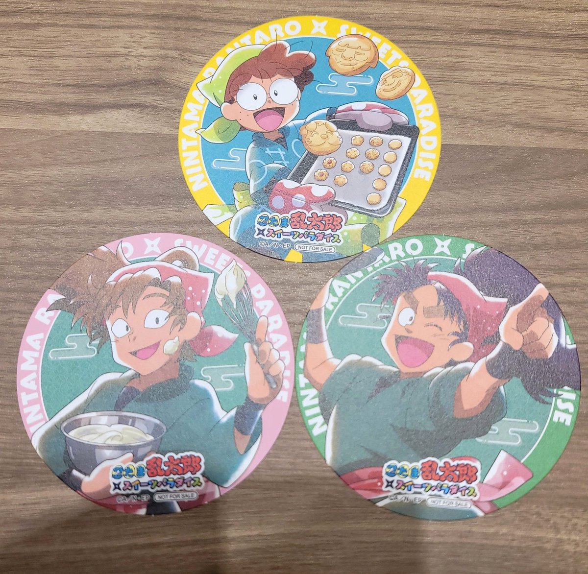 cellphio's tweet photo. どうやら世の中涼しいらしいし、我が家はとうざいの窓を開ければ風通しはいいんだけど、なんせ夜行性のカエルが3匹おり、不定期で夜中ガァガァ鳴きますので、相変わらずエアコンです。 https://t.co/Gu4bUCd7WO