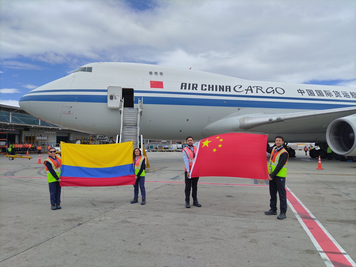 zhu_jingyang's tweet photo. Descargando... https://t.co/qFZi288Uia