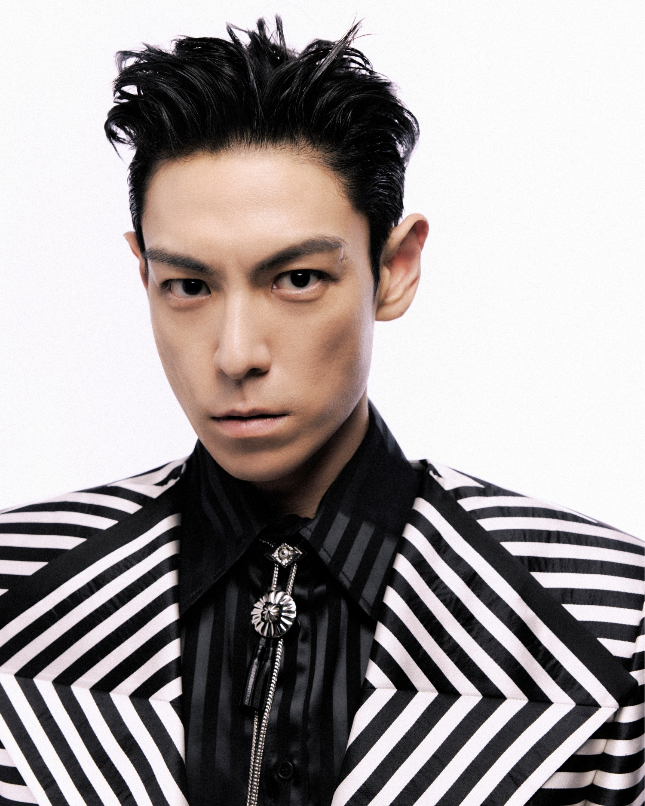 viraltakes's tweet photo. Happy 20th Debut Anniversary to T.O.P! https://t.co/aDA36UHqqd