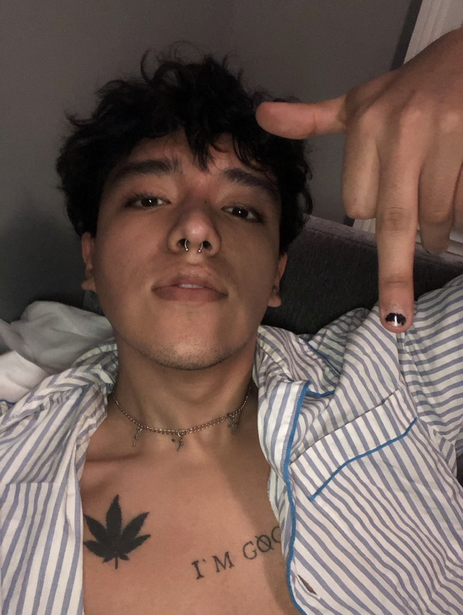 devilm4ycrie's tweet photo. https://t.co/G9zRhoxowa