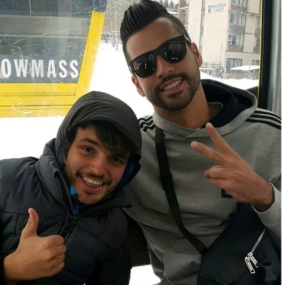 luhhsouzaa16's tweet photo. @futebol_info @daniel_viana08 Fabio está muito orgulhoso lá do céu https://t.co/IKLTqZOLNL