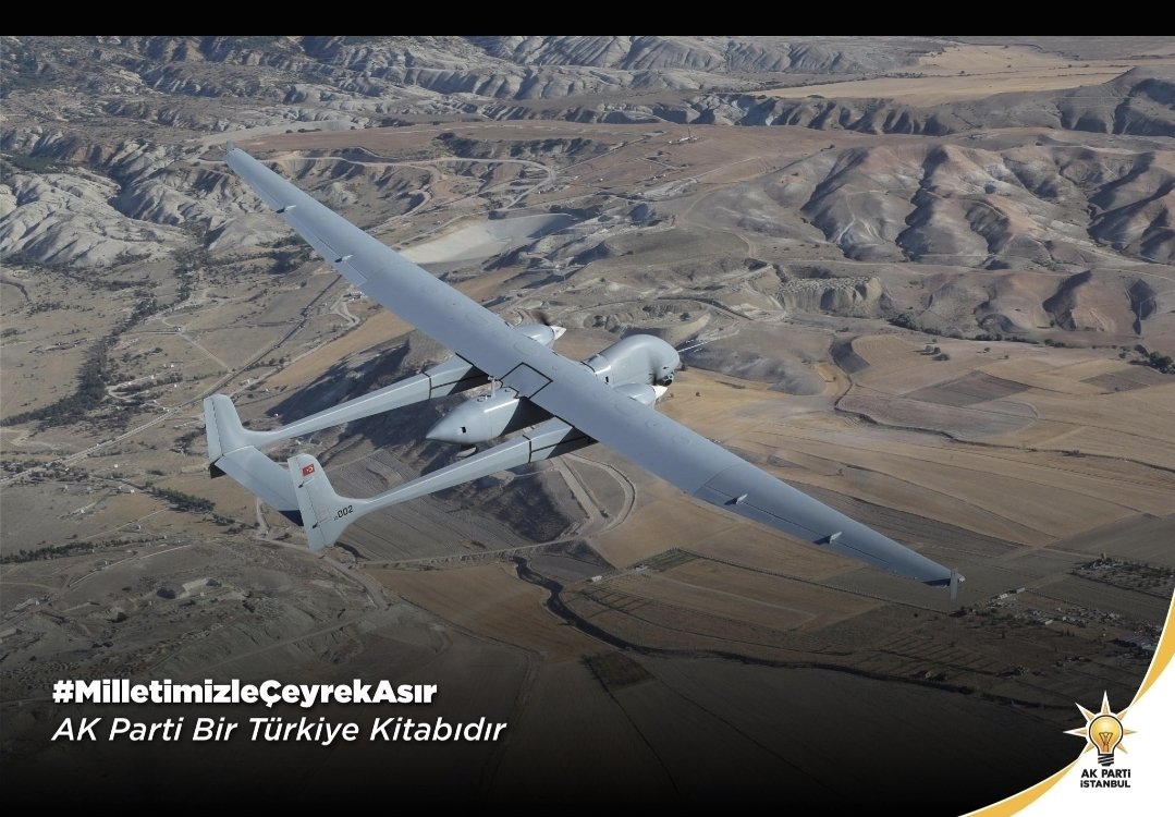 birem7575's tweet photo. Türkiye artık yalnızca başkalarının belirlediği gündemi takip eden değil; masada ve sahada kendi sözünü söyleyen, kendi çıkarlarını savunan bir ülke.
 
#MilletimizleÇeyrekAsır
AK Parti Bir Türkiye Kitabıdır

@akpartiistanbul
@akkadinistanbul https://t.co/kBgUFGhwZJ