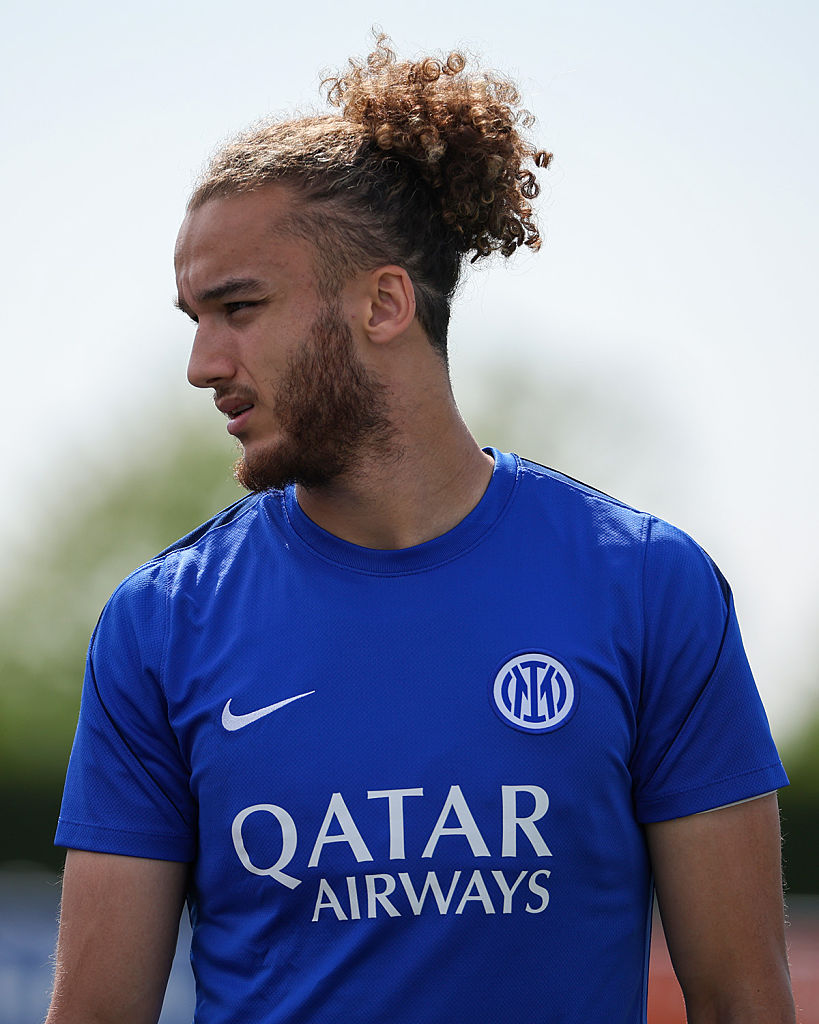 marifcinter's tweet photo. Inter, si rivede Yanis Massolin dopo l'infortunio patito in Germania ⚫️🔵 https://t.co/oS0uYdfu7E