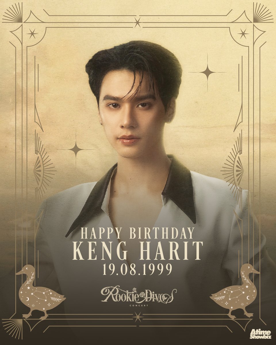 atimeshowbiz's tweet photo. 🎂HBD รุกกี้น้องเจ่ง #KengHarit  พ่อครูที่แกรมที่สุดในพ.ศ.นี้!! พี่เอไทม์ขอให้พี่เก่งมีความสุข สุขภาพร่างกายแข็งแรง และถูกรายล้อมไปด้วยความรักในทุกๆ วันเลยนะคั้บ
แล้วมามอบความสุขให้แฟนๆ ใน #ROOKIEDIVOSCONCERT ด้วยกันน้าาา 🦆🥳

HARIT GOLDEN CHAPTER 27
#Chapter27WithKeng https://t.co/QDNCIww35M