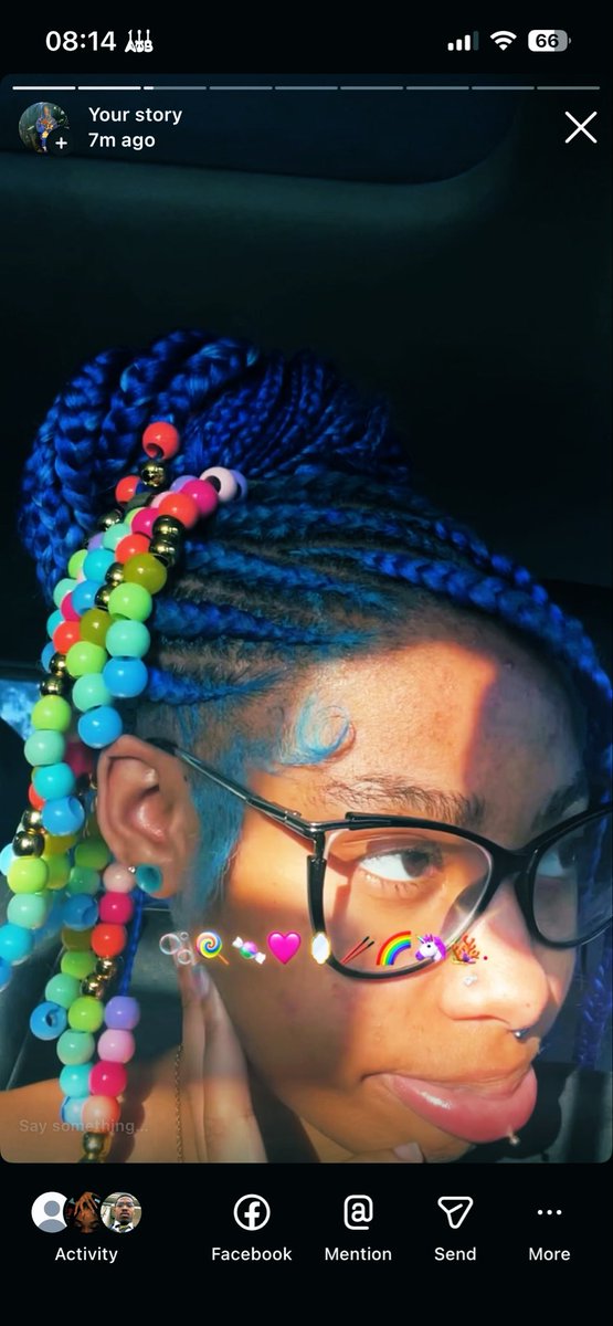 esoteric857's tweet photo. My hair is so https://t.co/zEvnkmelyn