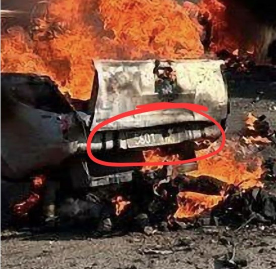 unaiwind's tweet photo. Un aparcamiento de militares, coches con placas militares y sist de guerra electrónica en techos, incluso hay foto eliminada de su web por la BBC(foto 1). 
Así nos mienten a la cara los mercenarios criminales mediáticos y el asesino Zelensky, no hay periodismo, solo escoria OTAN. https://t.co/aXVLMHbOf1