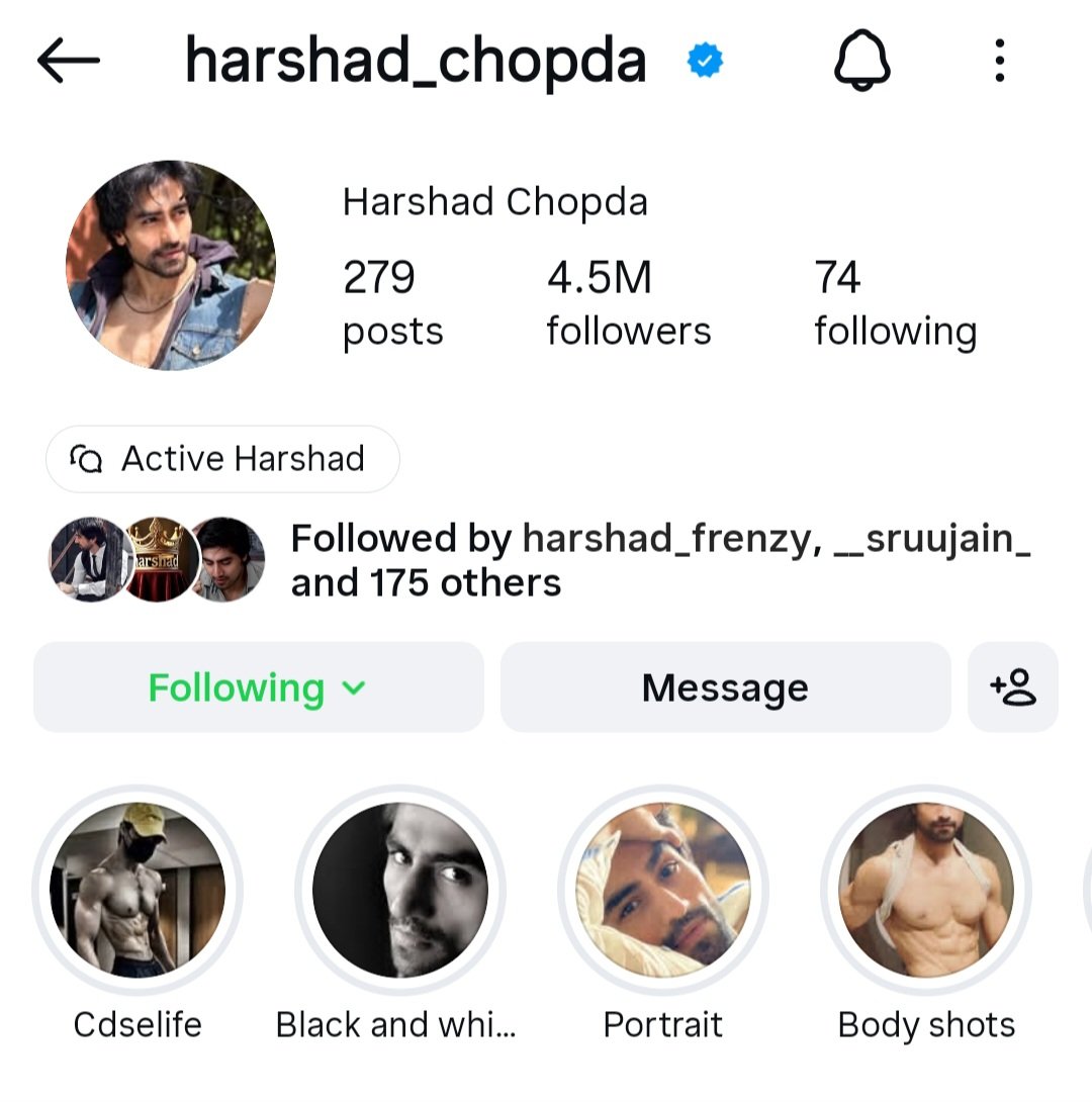 moodyfloaty14's tweet photo. We're 4.5 Million Organic Insta fam now ♥️
Congratulations to us 😭
No najar 🧿🧿🧿
.
.

#Harshadchopda #Hcians https://t.co/d6ti8HyL2p