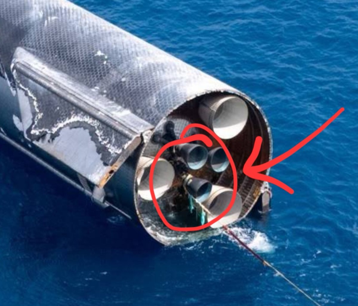 XFreeze's tweet photo. Starship has the most advanced rocket engines ever built

Soo....they really looked at a Raptor engine and said “yeah, tie the rope there” 😅

And that’s how starship made its way to Christmas Island https://t.co/RTUSaw4oqL