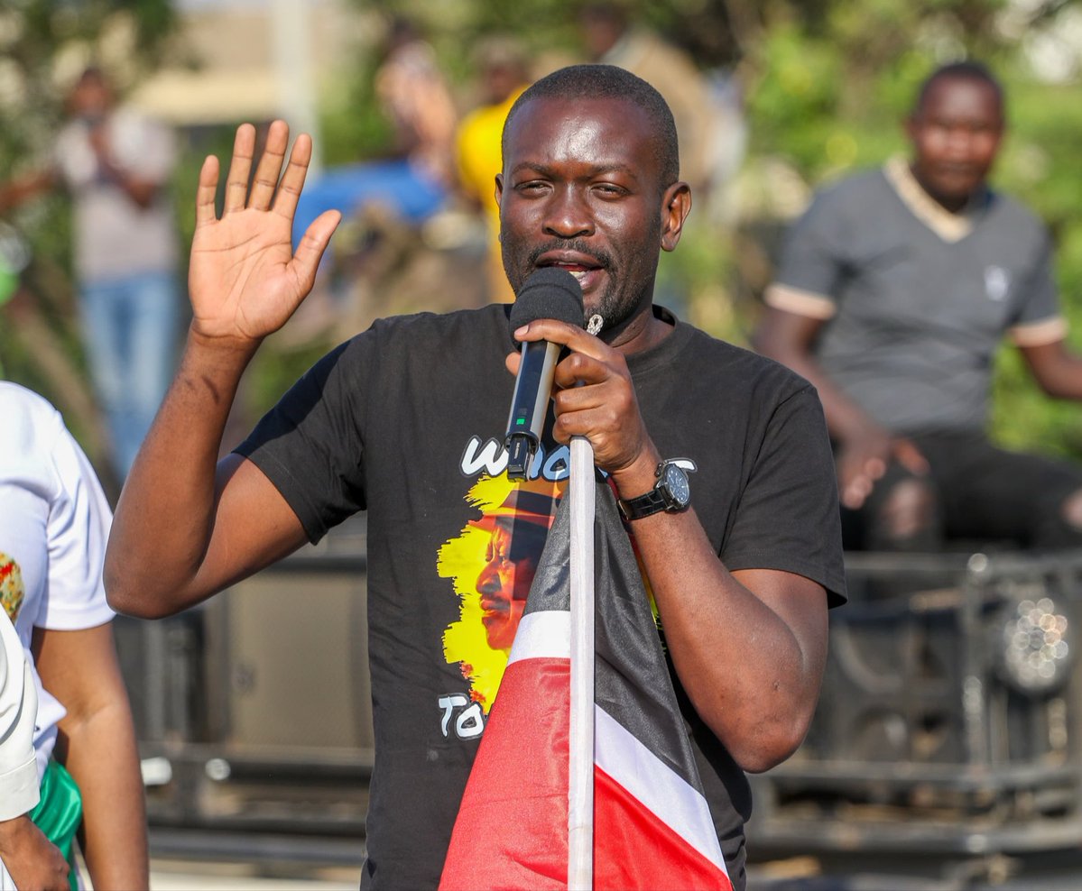paulinenjoroge's tweet photo. Edwin Sifuna! The President who will restore Kenya to constitutionalism, the rule of law and democratic governance.
Under Ruto’s regime, we have fallen so far from these ideals. The country urgently needs a reset before we lose it all. https://t.co/Ept2X60li4