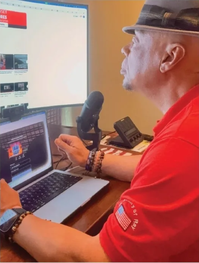 VFWHQ's tweet photo. Your service doesn't end when you take off the uniform — it simply takes a new form. Meet Army veteran Jose Flores, who is helping fellow veterans find purpose by sharing their stories and reminding them they are never alone. 

https://t.co/vt99MEC1MW

#StillServing https://t.co/F46mFnjPdJ
