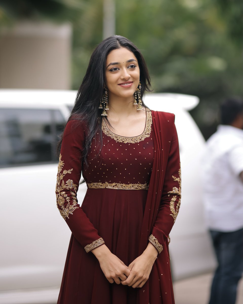 ActressDynamic's tweet photo. Preity Mukhundhan ♥️✨️

#Preity #PreityMukhundhan https://t.co/0EUn2lfAsj