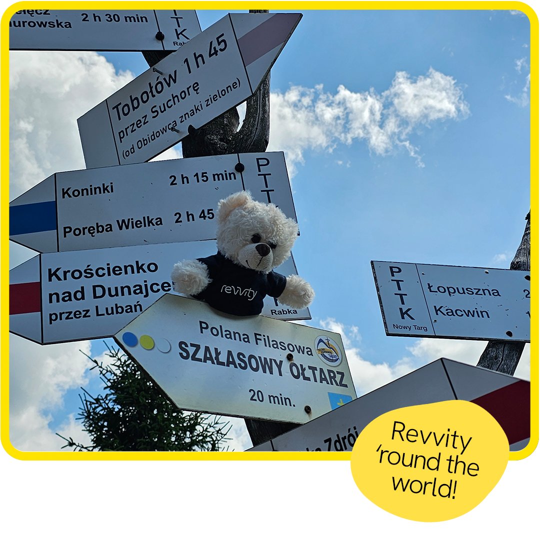 RevvityInc's tweet photo. Curious where your Revvity journey could begin?  Find out by joining the people who make Revvity an extraordinary place to work! Search jobs now: https://t.co/P89Xv6s0Wb

Many directions. One community. 
Every career journey is different. 
What connects us is a team that supports one another along the way. 

#PowerfulPurpose #ConnectedColleagues #InnovativeCulture