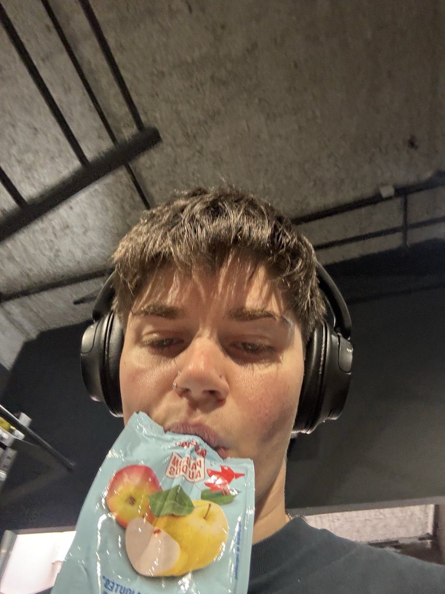 jsptroptn's tweet photo. #ButchAppreciationDay 🧚🏼‍♀️🎉🧜‍♀️ https://t.co/nMEDVio2bv