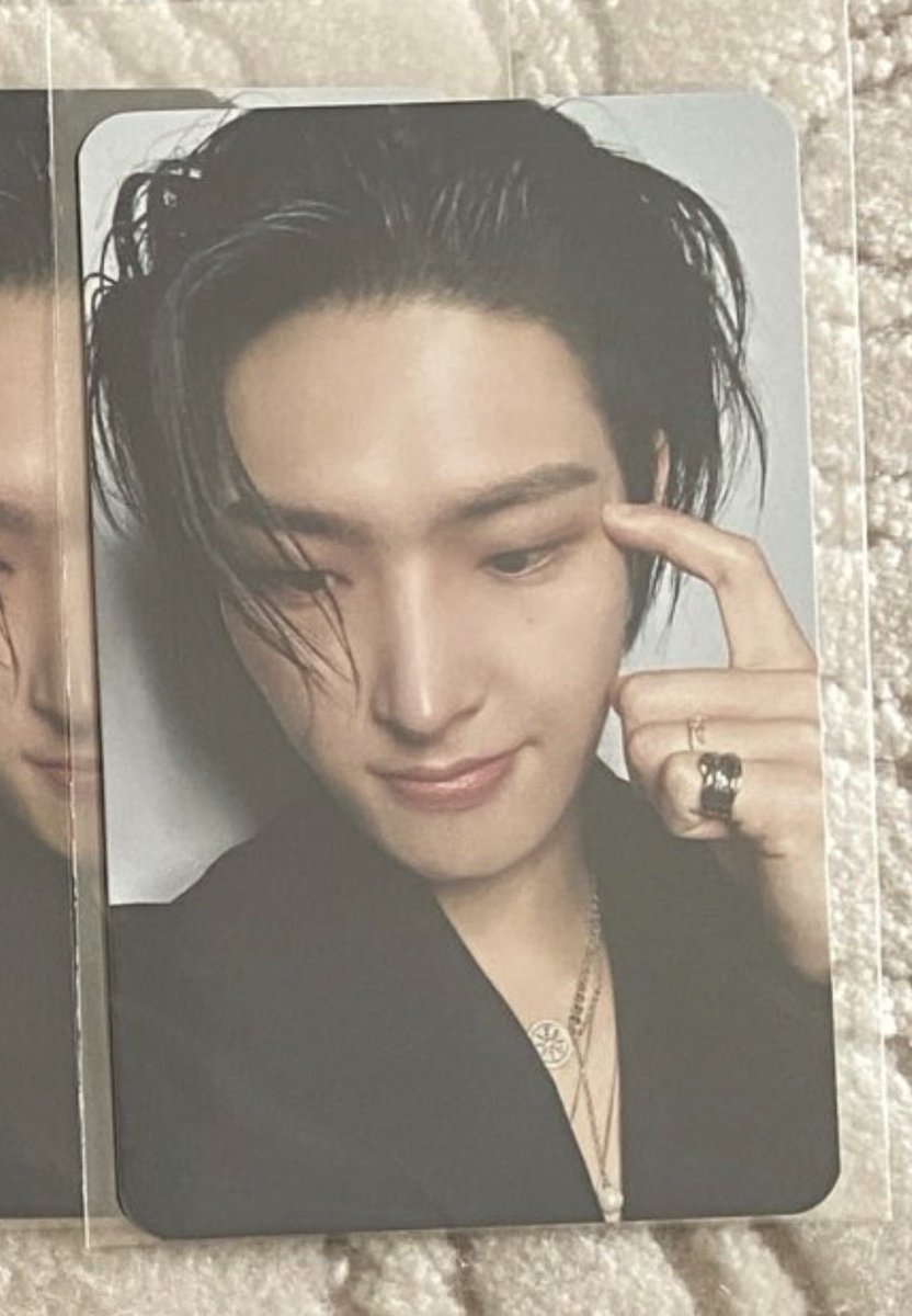 Blu3Berryl's tweet photo. @choisancloud @ateezsatistr @bgsatistakass @ateeztradetr @ateez_alsat @ateezselltr ikisi duruyor muuu https://t.co/aU1p87sdSd