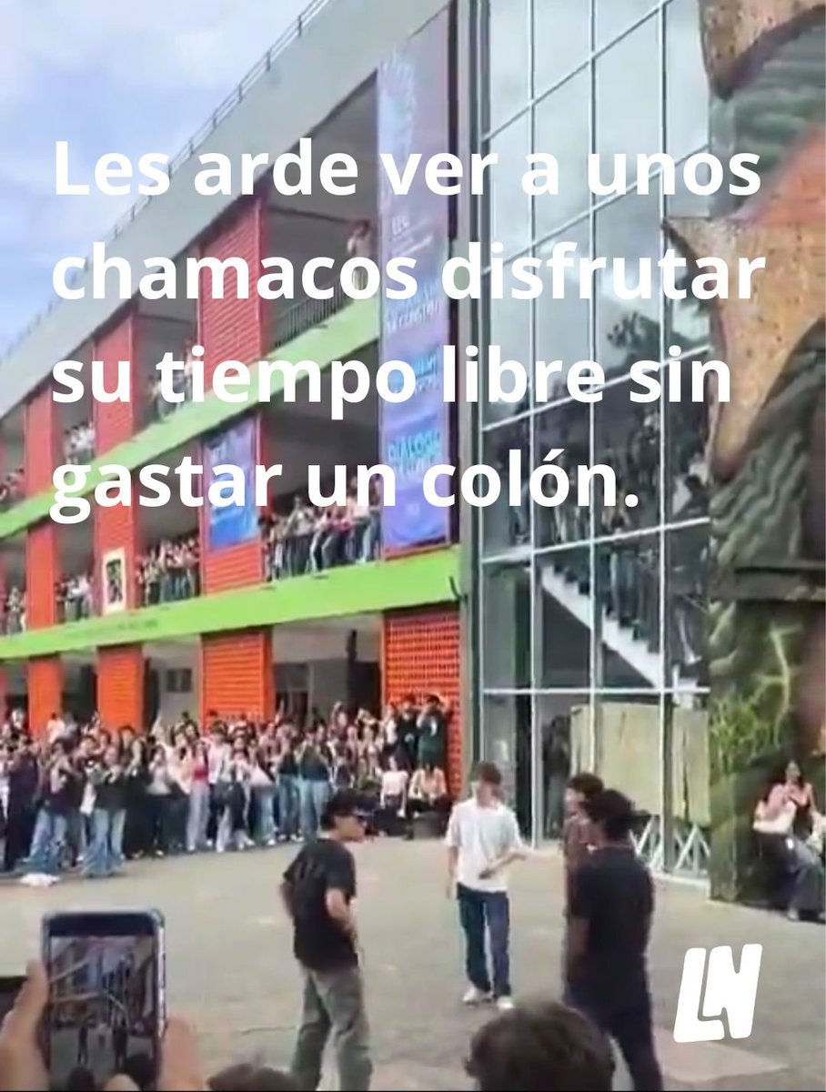 carloxnecio's tweet photo. La generación que bailó la Macarena y la que hizo Harlem Shake ahora crítica el aura farming en la UCR, dejen vivir jdjsksjsjs https://t.co/byfOZLHoCT