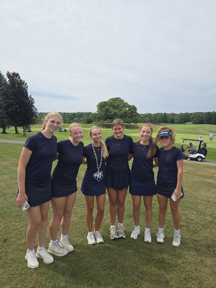 gretchiegabler's tweet photo. Oxford Varsity Golf is 1-0 in the OAA (white) !
The team beat Athens 189-215 at Metamora Golf and Country Club! The Wildcats were led by sophomore Isla Donaldson with a 40! @athletic_oxford https://t.co/rcxrkGRSHz