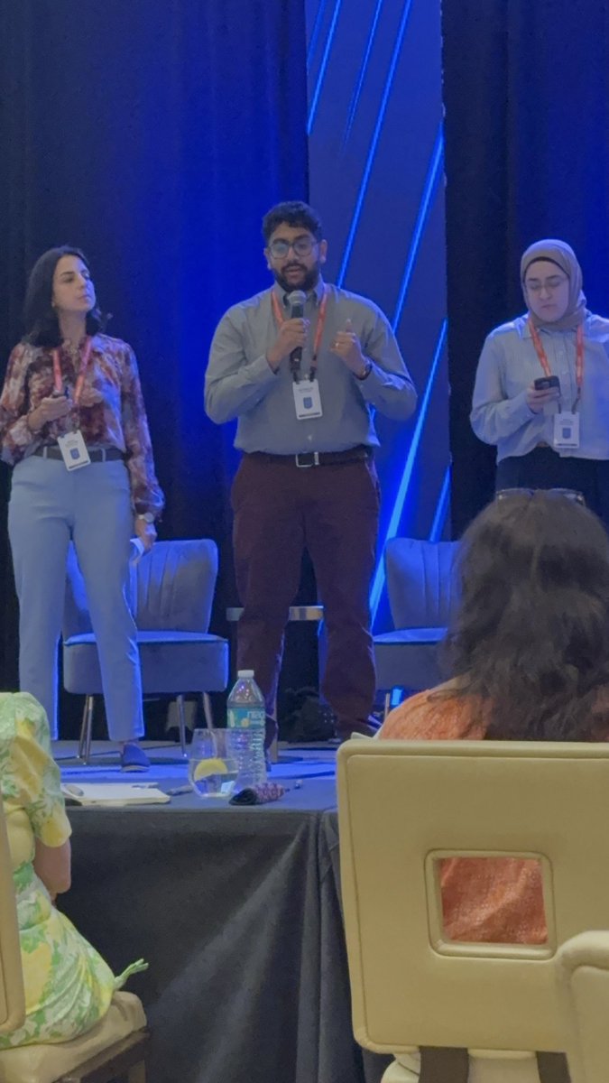 UMarylandNephro's tweet photo. Our fellows Dr. Amr Hamed and Dr @AbishekVolety had the amazing opportunity to represent University of Maryland at @NBLUniv! 

They had an unforgettable experience meeting their cofellows across the country and learning how to build a career in Nephrology https://t.co/VhPoTEQkGw