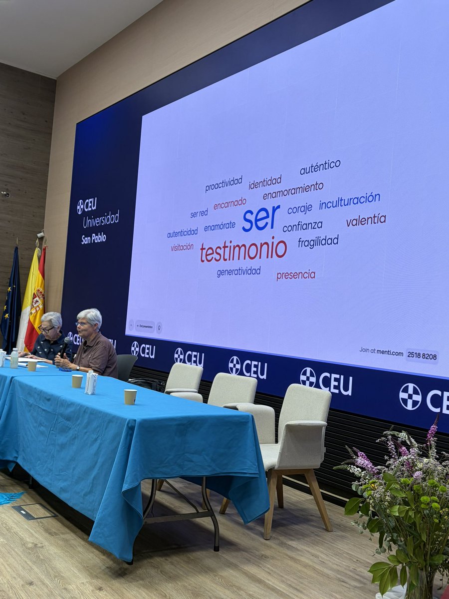ced_is's tweet photo. Concluimos la jornada con una reflexión en conversación en el Espíritu sobre nuestros desafíos a la luz de los testimonios compartidos.
#cmis #institutosseculares #cmisasamblea26 #istitutisecolari #institutsseculiers #secularinstitutes https://t.co/zyNuq70B95