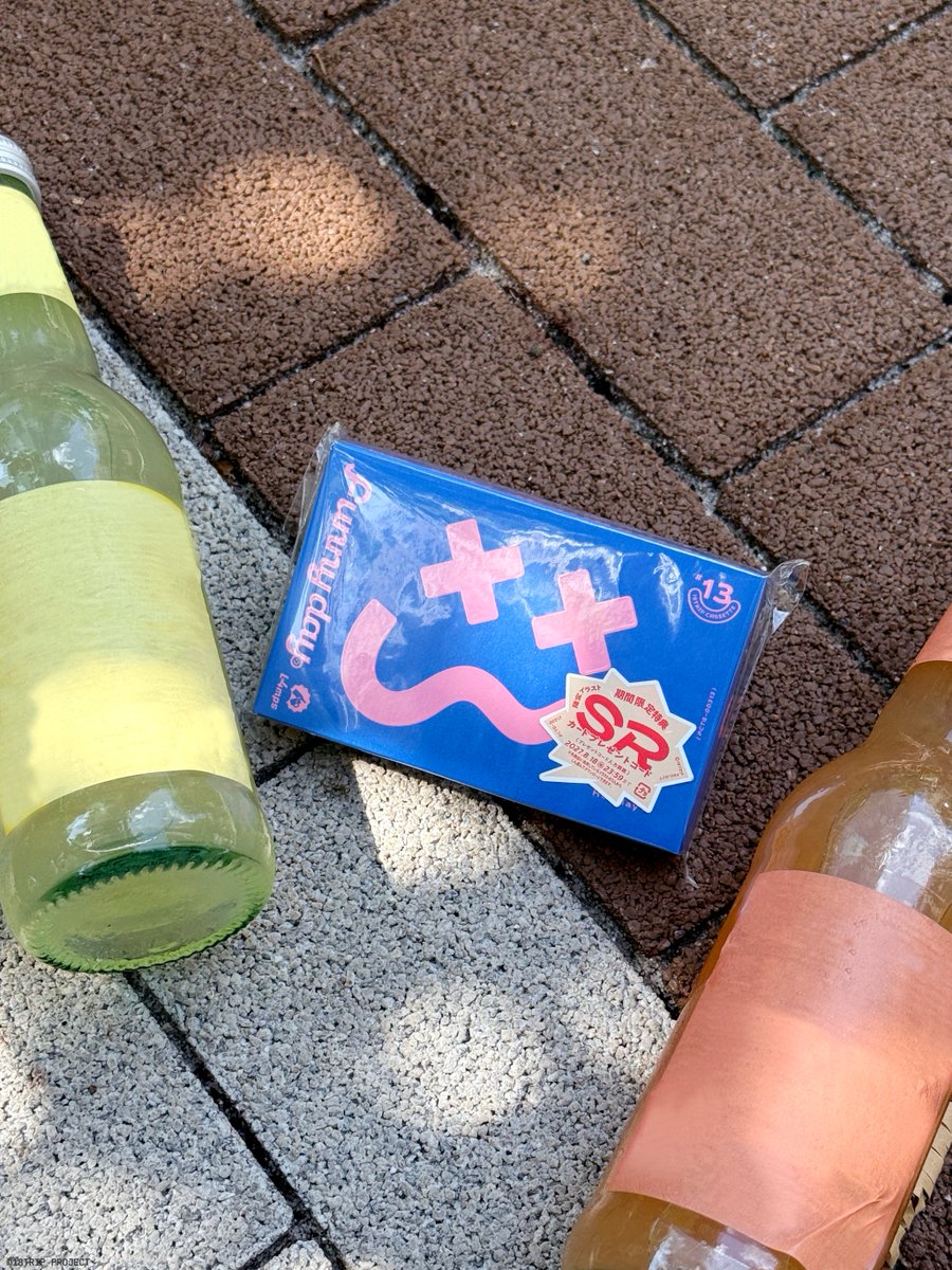 18trip_official's tweet photo. 📼音楽カセット情報📼

2026/8/19
18TRIP Cassette #13 ‘Funny day’ -L4mps-
本日発売✈️

新ユニット曲「夜にダンス」
琉衣ソロ曲・夜鷹ソロ曲・子タろソロ曲
オリジナルボイスドラマを収録🎶

限定SRカードプレゼントコード入り✈️

▼購入&amp;配信
https://t.co/ZVxvg3Q74t

#エイトリ https://t.co/7chY6Un7YG