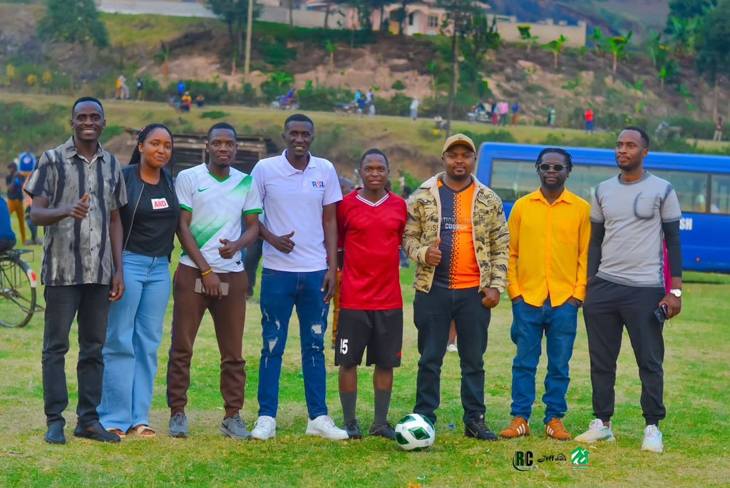 Mucu256's tweet photo. In the past days, I caught up with some NYC leaders as we monitored some government youth hubs in Kigezi. 

We agreed to make Kigezi a model sub-region through the basics. 

Please be polite if I visit your office!

@NYCofUganda @NRMOnline @SautiVijana256 @NrmYouthleague https://t.co/ChL4H7desL