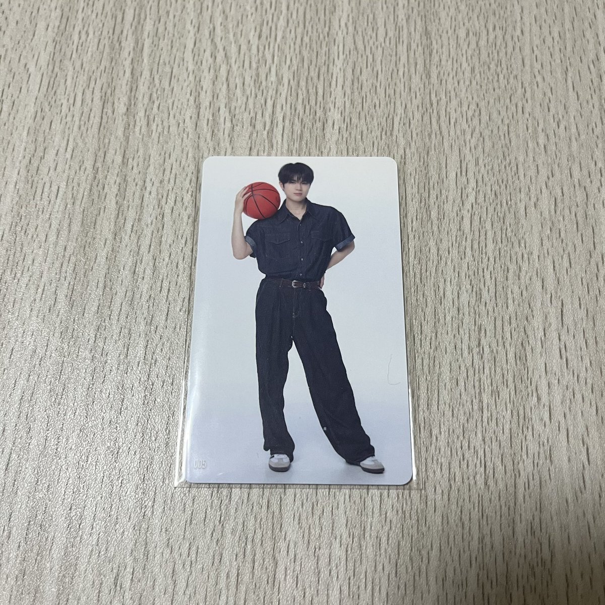 begR_k05uke's tweet photo. @torinekosan9 検索より失礼致します。
当方柳谷の005を所持しております。
照井の002との交換は可能でしょうか？
郵送希望です。ご検討よろしくお願い致します。 https://t.co/4OSapzAewp
