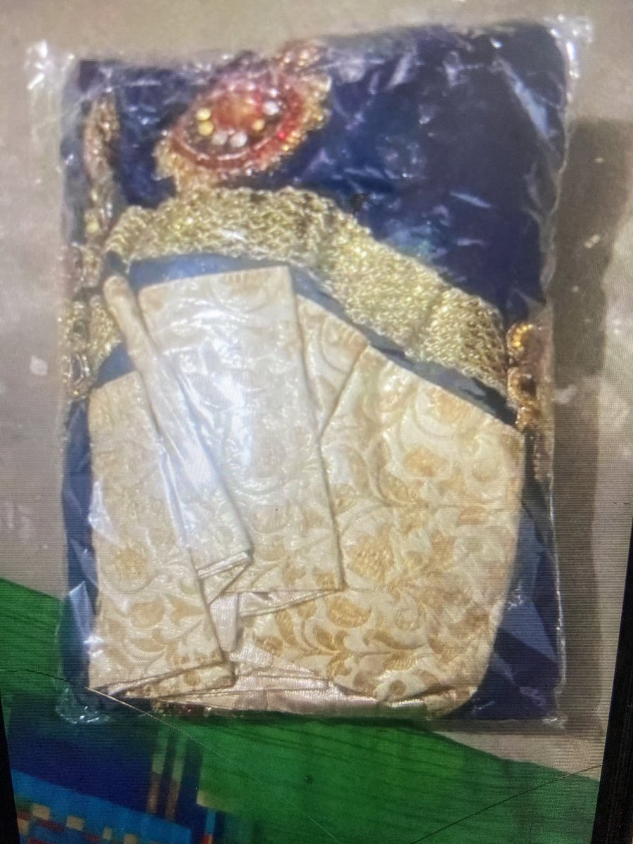 raghav_risi's tweet photo. @meesho_support Meesho_Official FRAUD RETURN REJECTION
My account +91 9113134406 is BLOCKED.
Order ID: 315354025353702208
Pickup boy rejected return saying "Product Mismatch". 
But product is SAME. No verification done.
Please arrange NEW PICKUP. DM for details. #MeeshoBlock https://t.co/6aAqwBUl45