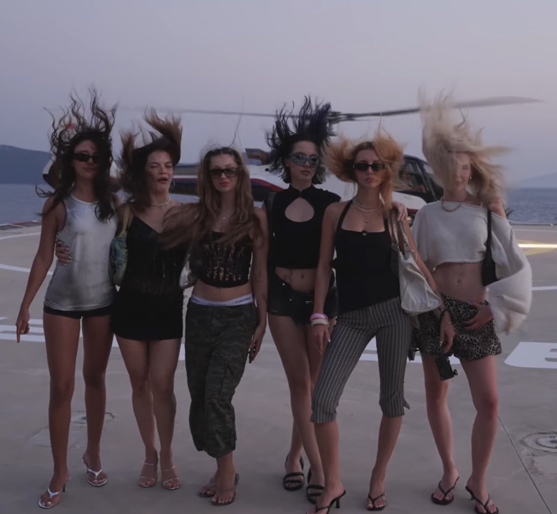 89smidnightrxin's tweet photo. manifest                                                               hairfest https://t.co/Ap8d0sbTdr