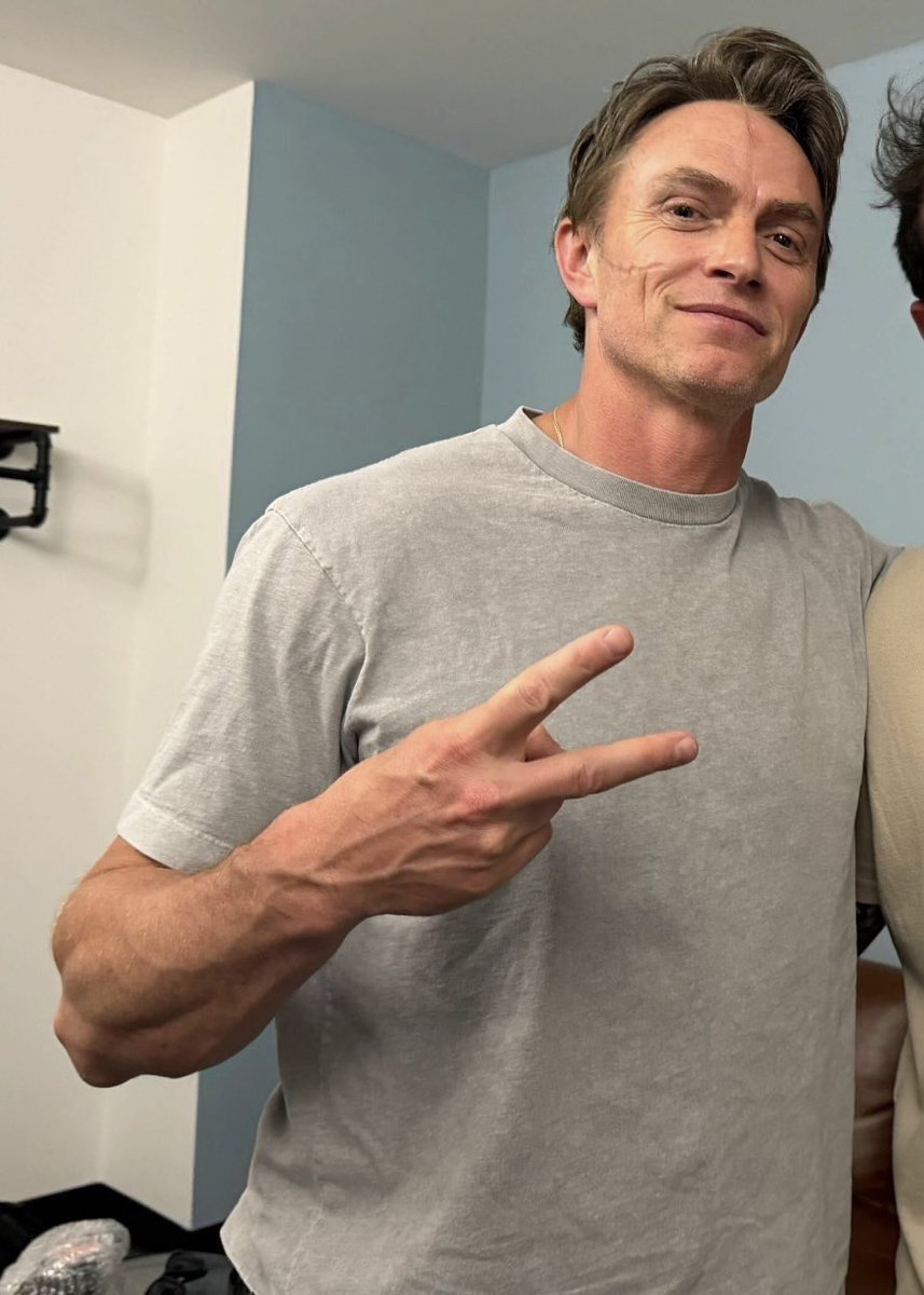 xrimsondex's tweet photo. wilson bethel. that’s it https://t.co/uYU3BgXGln