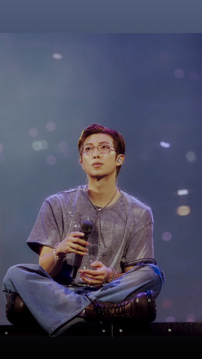 RMPLANET94's tweet photo. تحديث #نامجون في قصة حسابه على الانستجرام

#RM #RMBTS #NAMJOON https://t.co/7lsQvdnUSu