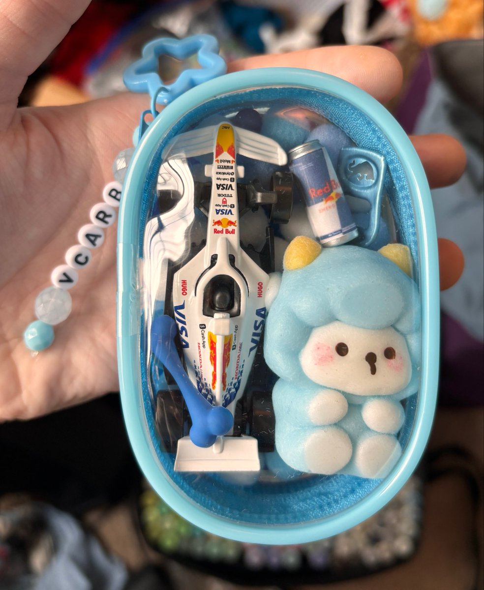 perfectsoundwtv's tweet photo. Do you guys like my VCARB ita pouch https://t.co/W4tpyNiXVU