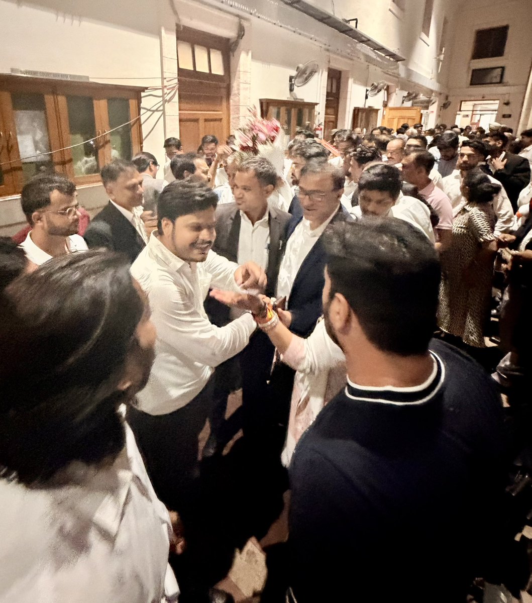 Aadivakta's tweet photo. Heartiest congratulations to Senior Advocate Shri Pradeep Rai Sir on being elected as President of the Supreme Court Bar Association, and to Senior Advocate Shri Rahul Kaushik Sir on being elected as Vice President.
#SCBAElections #Supremecourt #Pradeeprai #Rahulkaushik #Aadivakta
