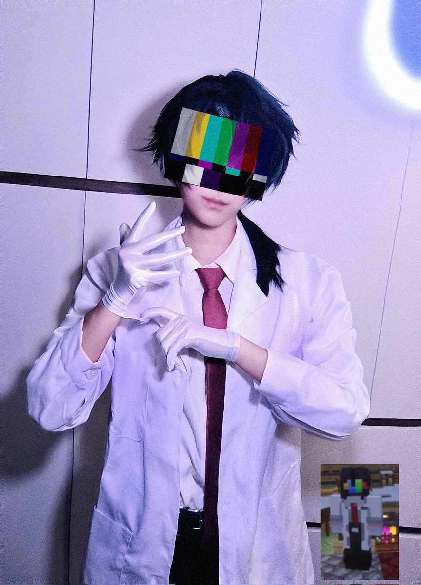 333tiao's tweet photo. After thinking for a long time, I finally got cos idaios.🥺I like this doctor's suit and formal suit very much.:3
❗P2 has compound eye warning.
Count me in for a little curiosity. If the four colors on the screen are his four eyes.👅
#idaios #cosplayㅤㅤㅤㅤㅤㅤㅤ https://t.co/SKl39iown0