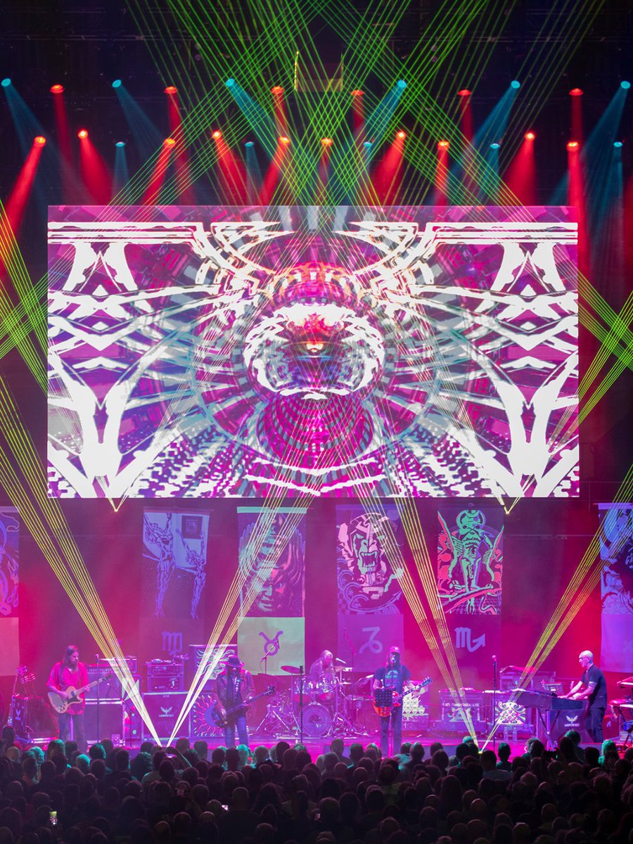 SouthendTheatre's tweet photo. This is Hawkwind, Do Not Panic ⚠️

60 years. 35 studio albums. Hawkwind are BACK! 🎸 The band have continually pushed the boundaries of sound, concept, and performance, and this Friday they bring an electrifying new show to the Cliffs. Yes, it's THE Hawkwind – don't miss it!

📍 Cliffs Pavilion
📅 Fri 21 Aug
🎟️ Tickets selling fast