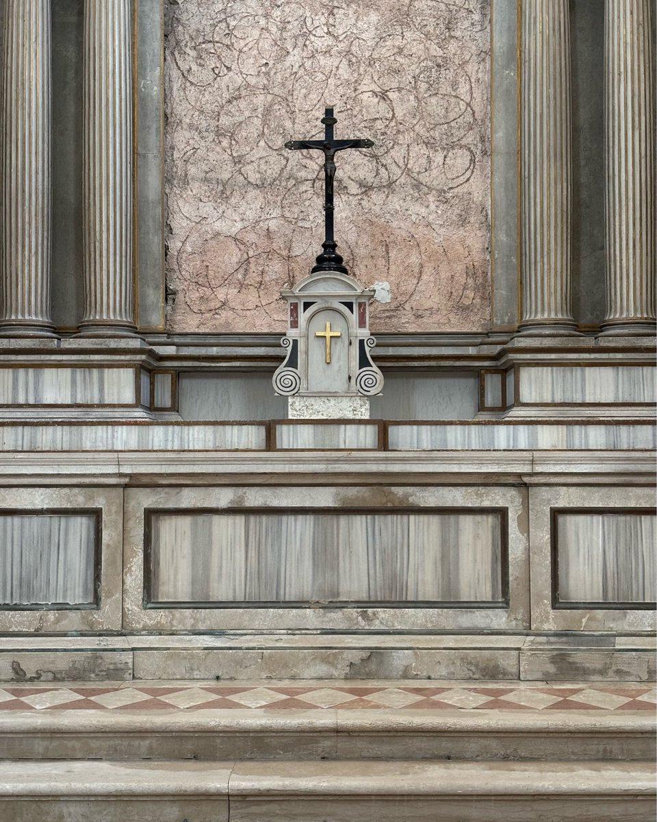 IntrecciVE's tweet photo. Tabernacolo in chiesa veneziana #venezia #venice #veneziagram #igersvenezia #veneziadavivere #venise #tourguide #travel #travelgram #guidetouristique https://t.co/SsWAO1YY7F