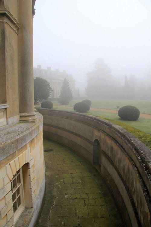 pamvonhadder's tweet photo. i need a British countryside type of autumn 🍂☕️🪵🧶 https://t.co/v43kenJNBa