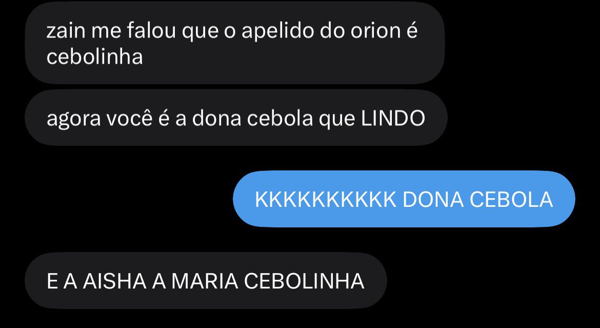 uslirics's tweet photo. to rindo adoidada disso aqui mas achei muito fofo sou a dona cebola https://t.co/rCjK5qkWUX