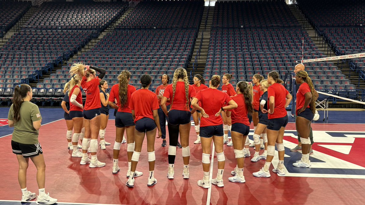Wildcats1290's tweet photo. #FallCamp VOLLEYBALL.

Cats host #GCULopes in exhibition match on Wednesday at 5.

#BearDownGoCats https://t.co/HzlV4OCwnc