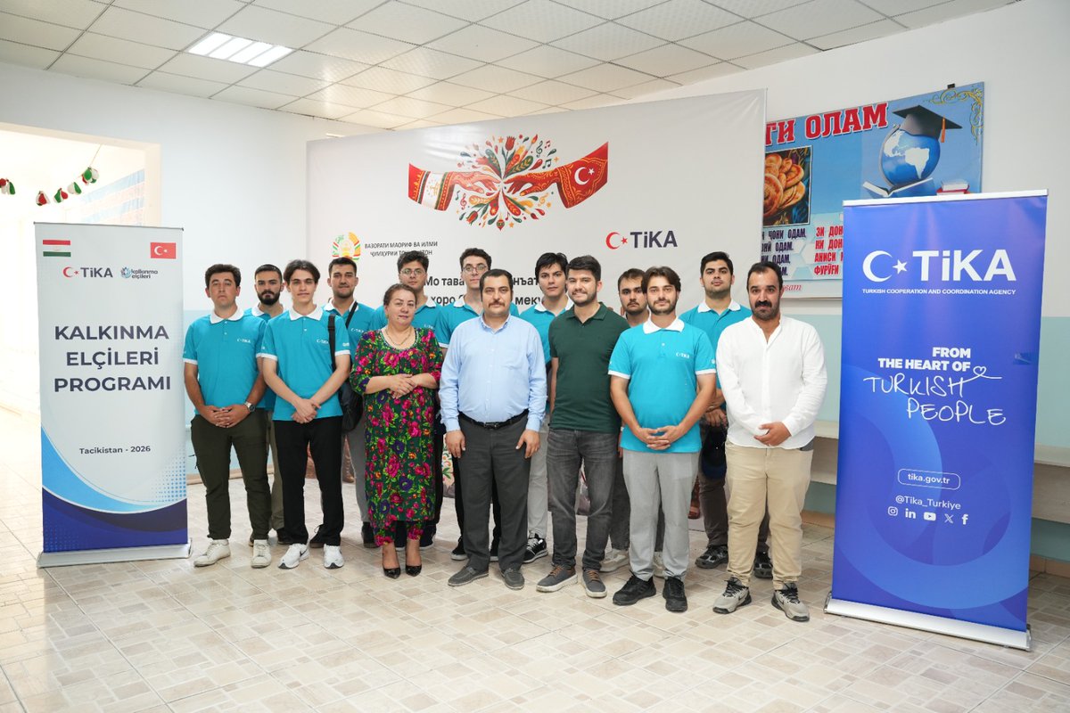 Tika_Tajikistan's tweet photo. Today our "Development Ambassadors" visited a boarding school for deaf children in Rudaki district. 🏫
They got to know the projects implemented by TIKA at the school and actively participated in the renovation works of the institution. 🇹🇷🇹🇯
@tika_eng #DevelopmentAmbassadors https://t.co/YAa1ZwVQZG
