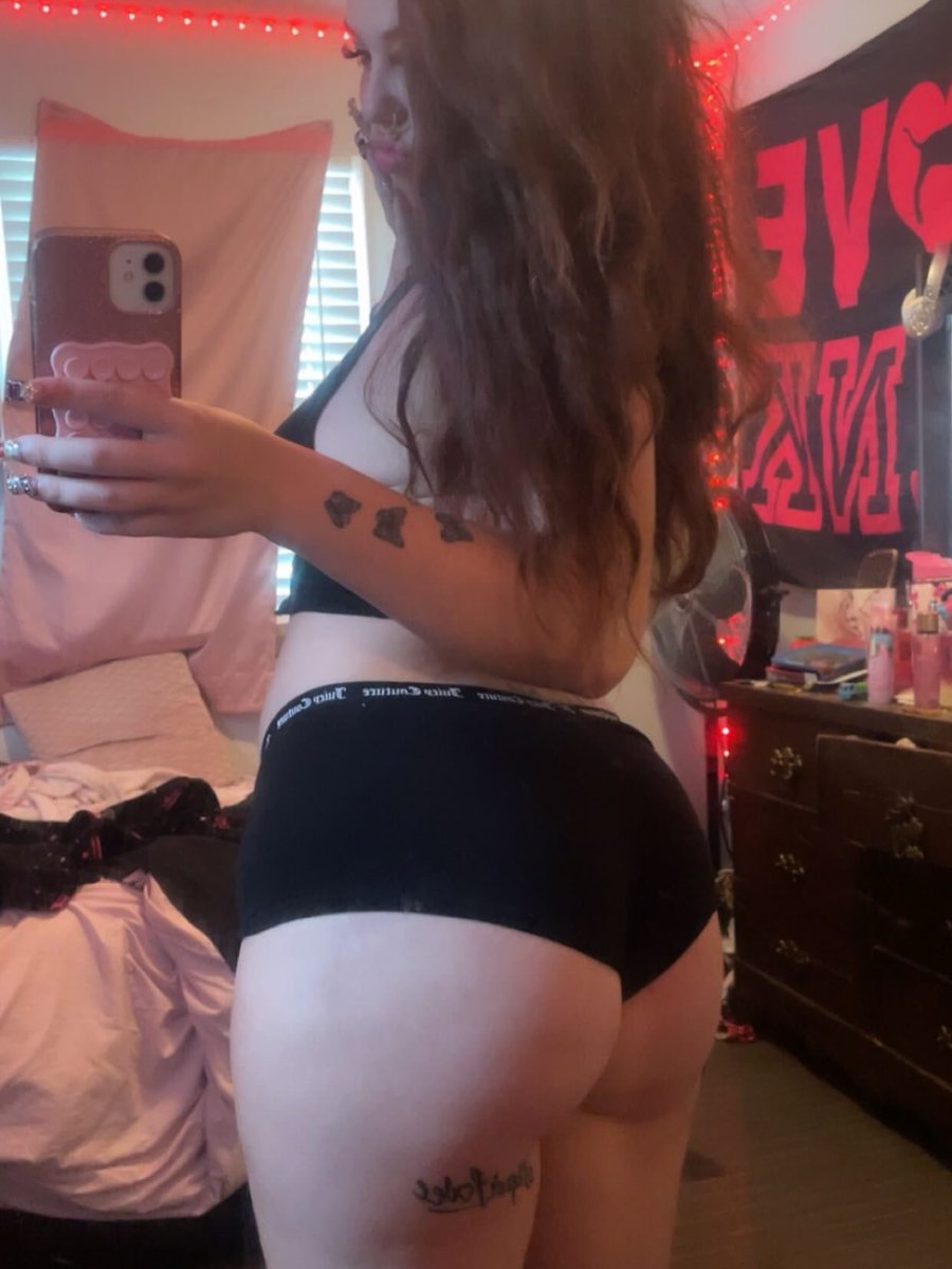 missfreaky_0's tweet photo. https://t.co/qTjQS6hWTB
