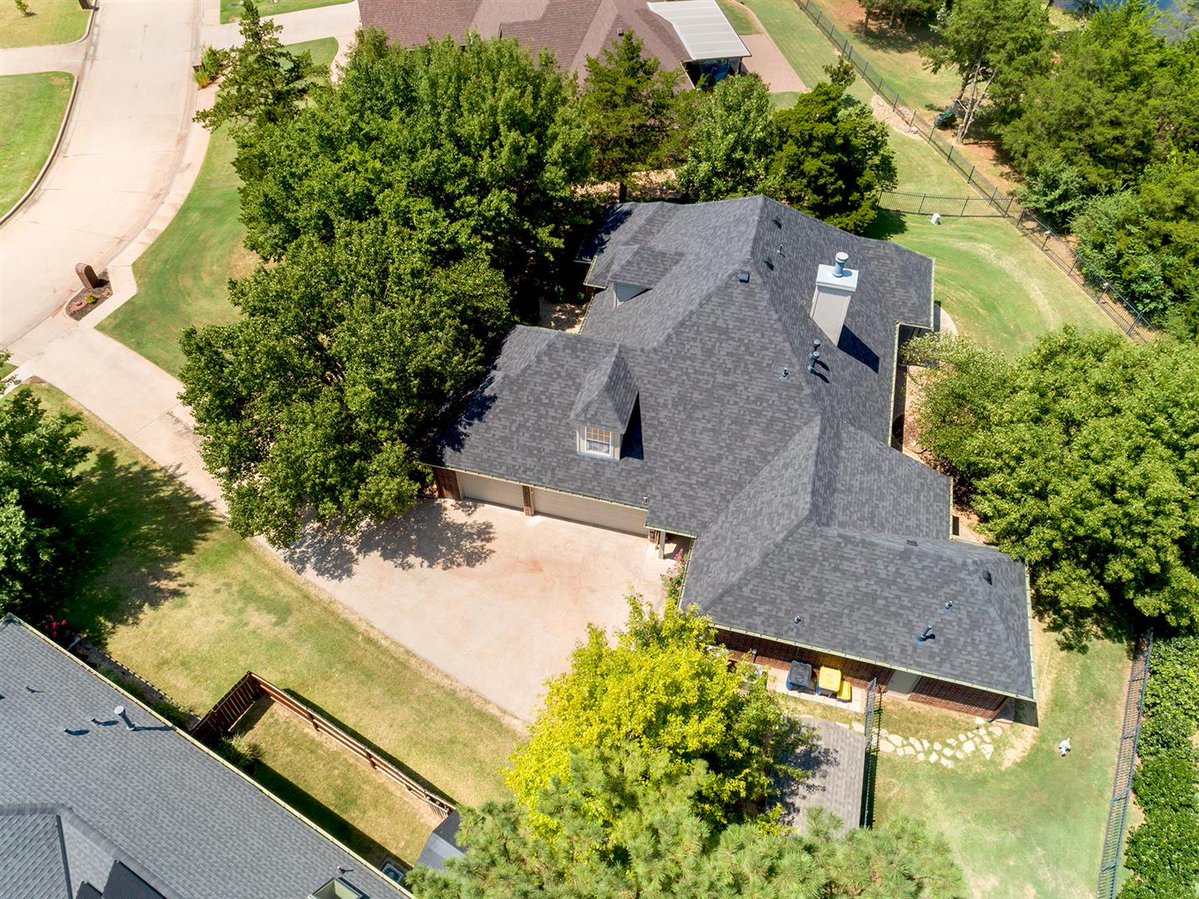 FortuneOscar's tweet photo. Do you know someone looking for a home, or are you looking for a home? Check this one out!
Oscar Fortune #Stillwater #realestate https://t.co/T7Poyc1OI5