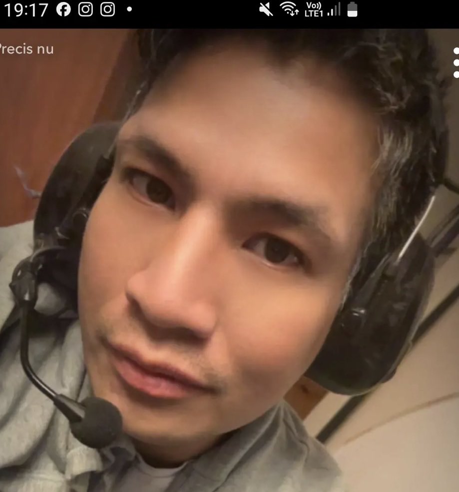 800_chino's tweet photo. @dumpen_se 🤮🤮🤮🤮🤮 https://t.co/07kR18ivDN