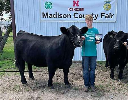 jaxson_beck9's tweet photo. Congrats Tanner Stoltz for 1st place❤️🥇 https://t.co/UwXeVGWUKe