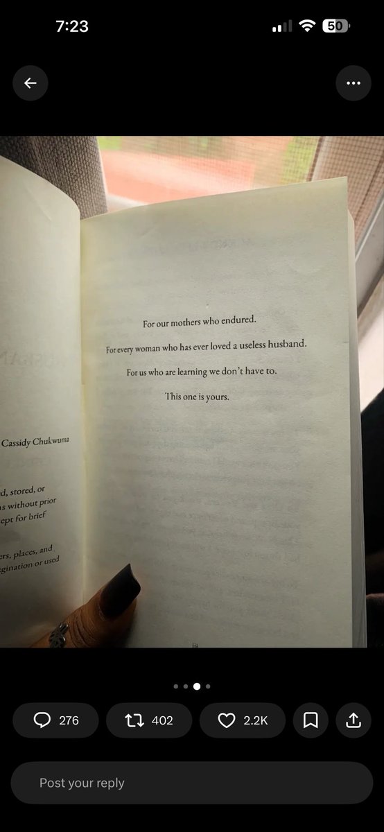 FuckBoiNico's tweet photo. @Reformed_TIMMY This page right here eh 😂😂😂
Banking on women’s insecurities is way too easy man 😂😂 you see this book ?? Them go rush am eh 😂 https://t.co/vKbXltx82W
